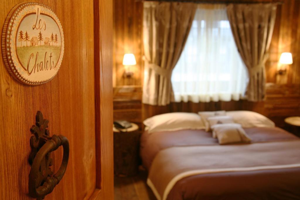 Hotel Letterario Locanda Collomb La Thuile Room photo